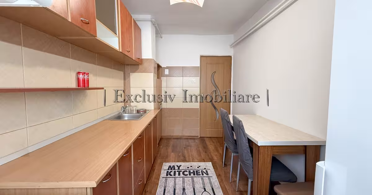 Apartament decomandat cu 2 camere în zona Casa de Cultură, Constanța