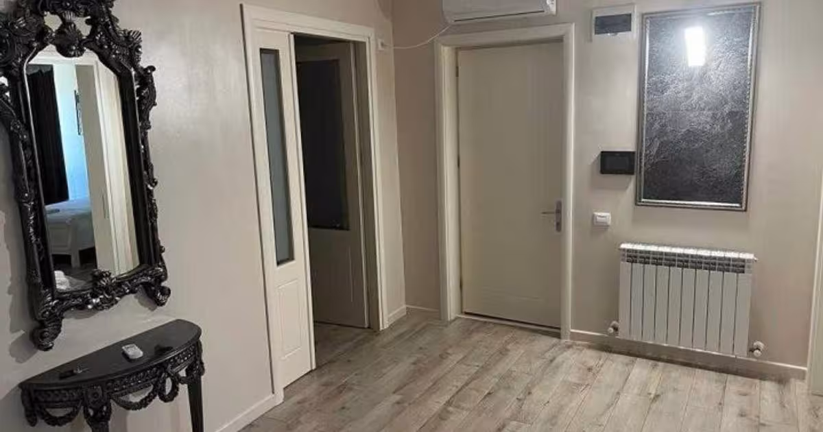 Apartament decomandat cu 2 camere în zona Central, Constanța