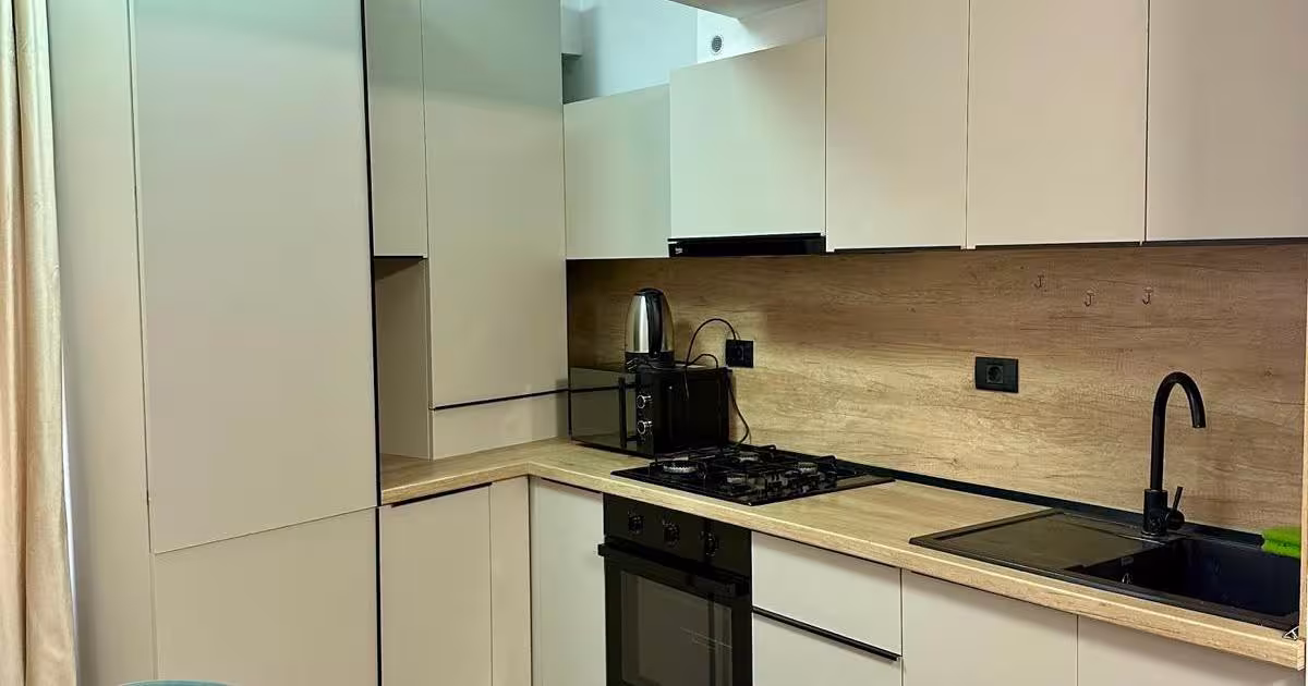 Apartament decomandat cu 2 camere în zona City Park Mall, Constanța