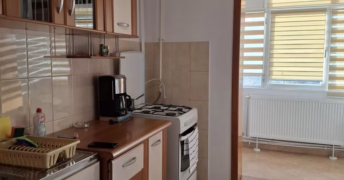 Apartament decomandat cu 2 camere în zona ICIL, Constanța