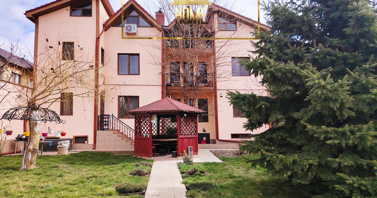 Apartament decomandat cu 3 camere în zona Km 5, Constanța