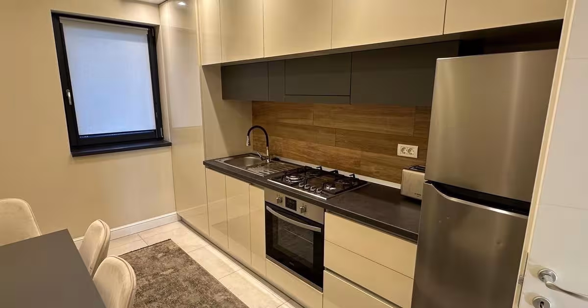Apartament decomandat cu 2 camere în zona Palazu Mare, Constanța