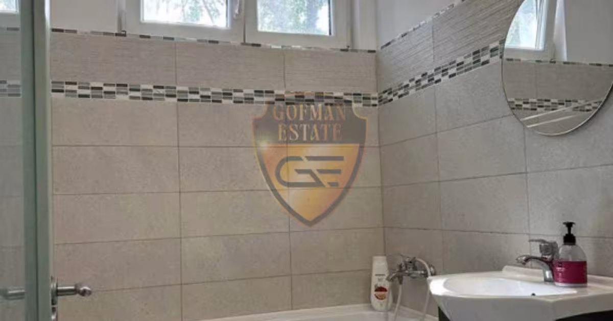 Apartament decomandat cu 2 camere în zona Tomis I, Constanța