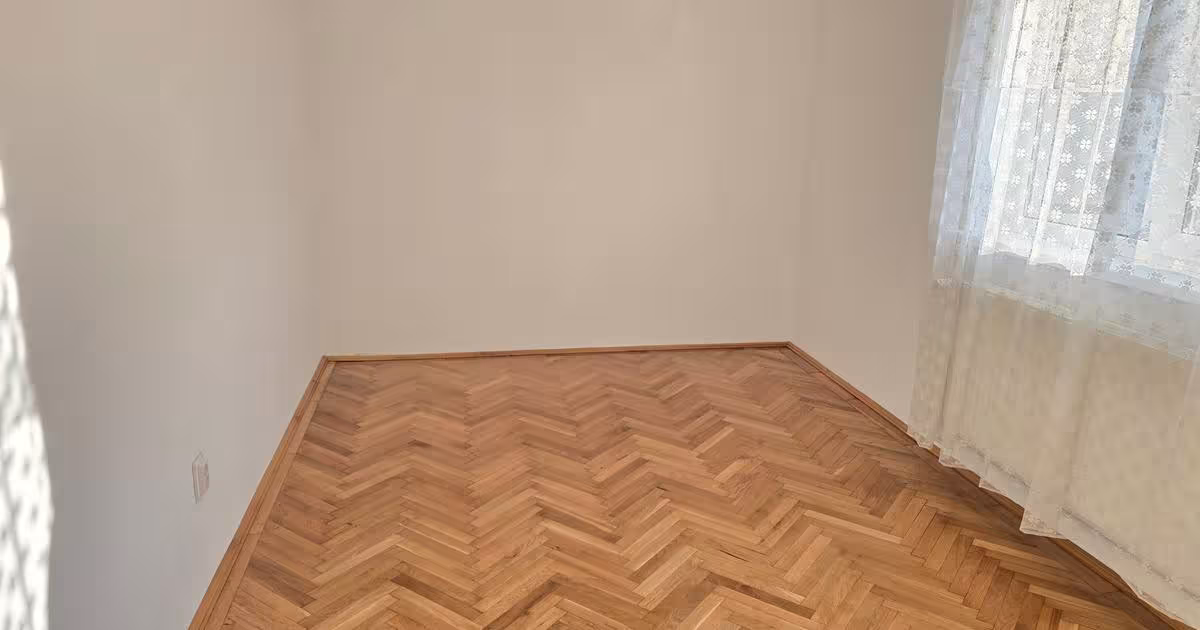 Apartament cu 4 camere în zona Central, Deva