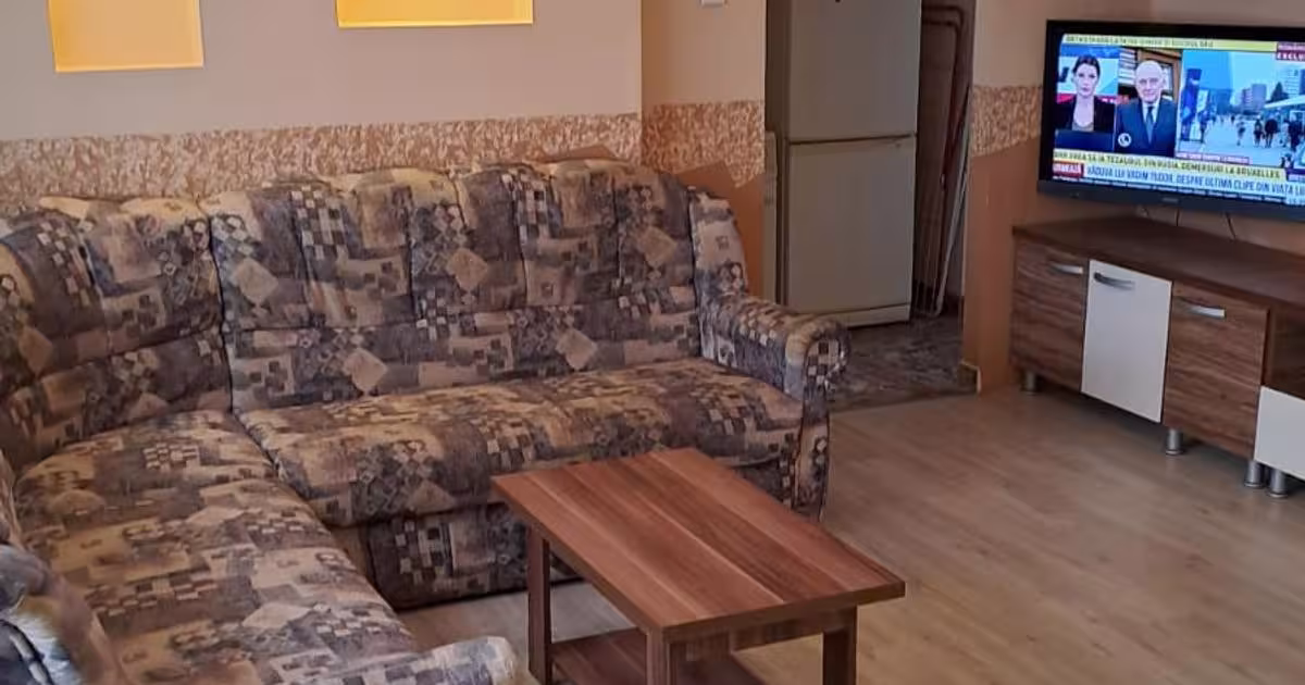 Apartament semidecomandat cu 3 camere în zona Gojdu, Deva