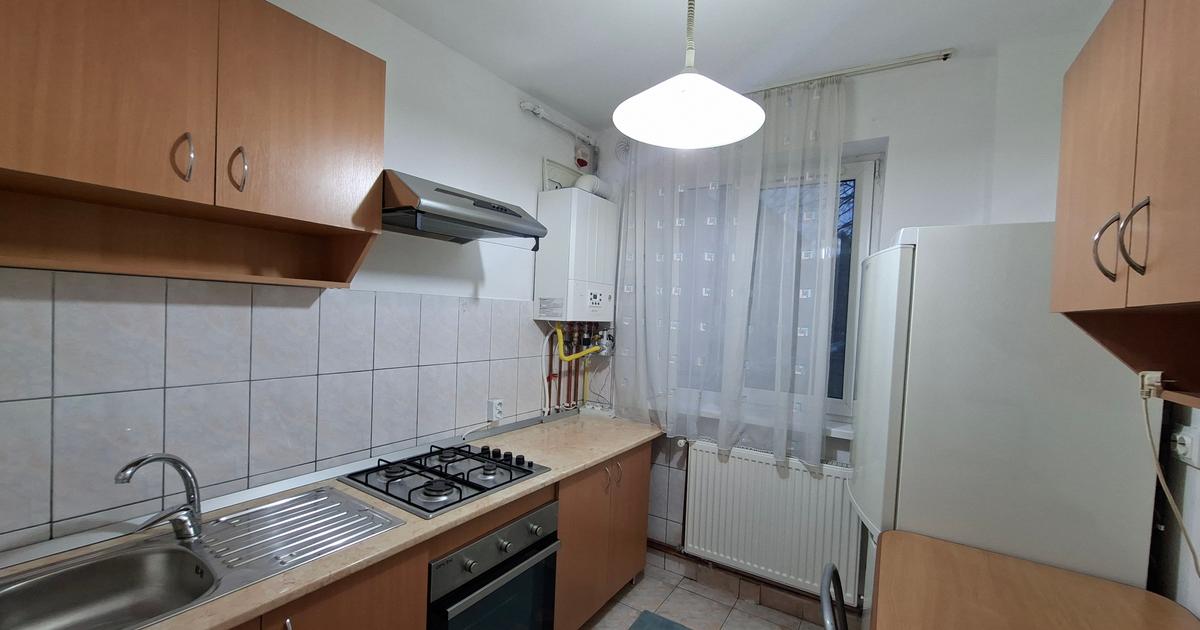 Apartament 50 mp cu 2 camere în Deva