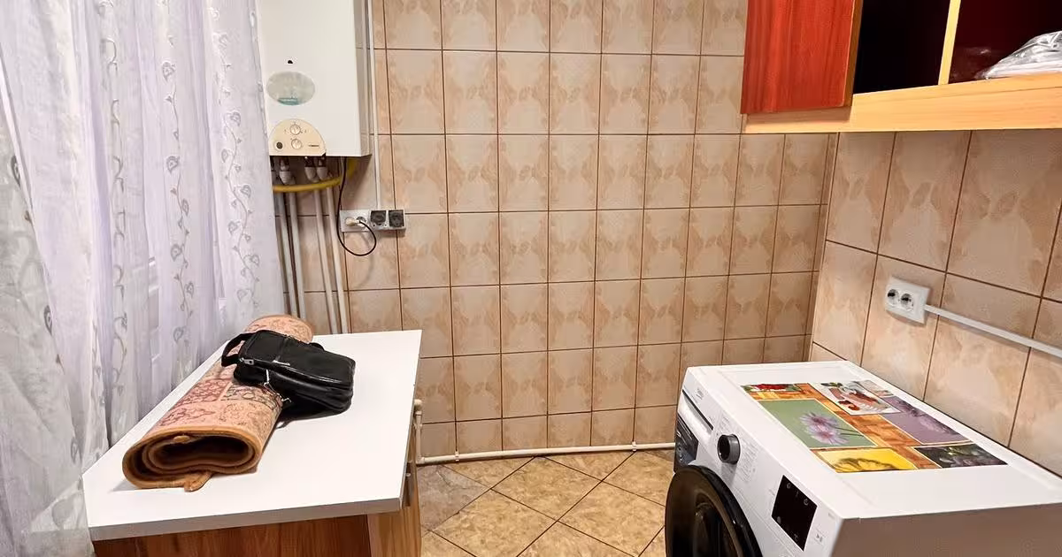 Apartament decomandat cu 3 camere în zona Alexandru cel Bun, Iași