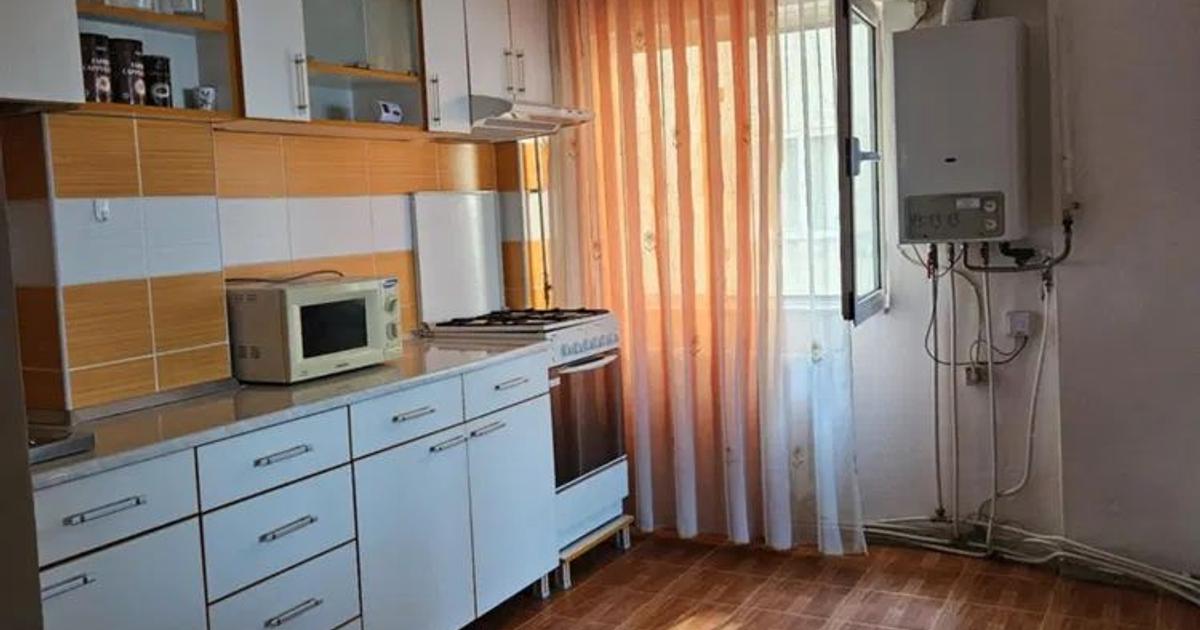 Apartament decomandat cu 2 camere în zona Dacia, Iași