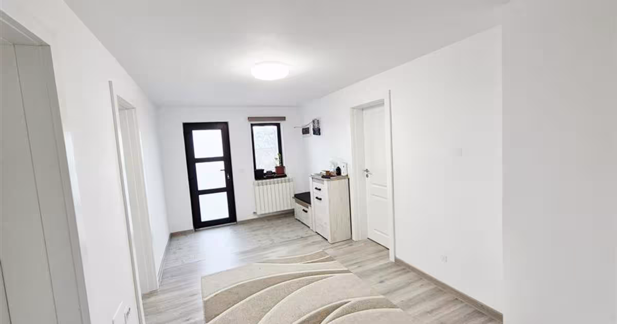 Apartament decomandat cu 3 camere în zona Moara de Vânt, Iași