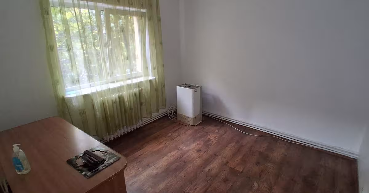 Apartament decomandat cu 3 camere în zona Păcurari, Iași