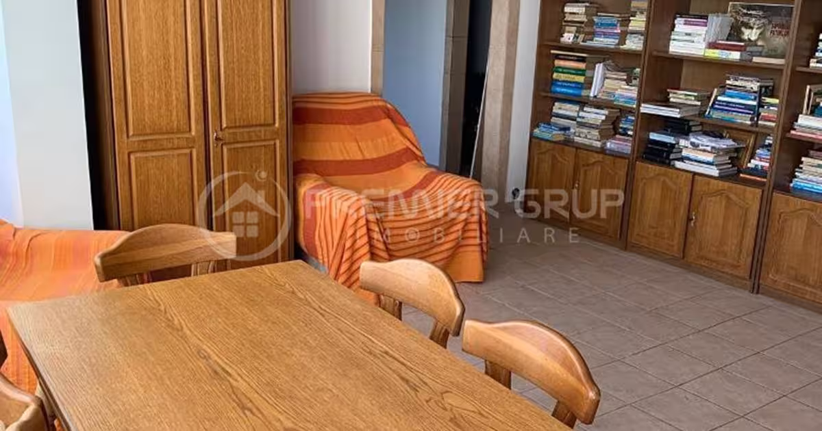 Apartament decomandat cu 3 camere în zona Tătărași, Iași