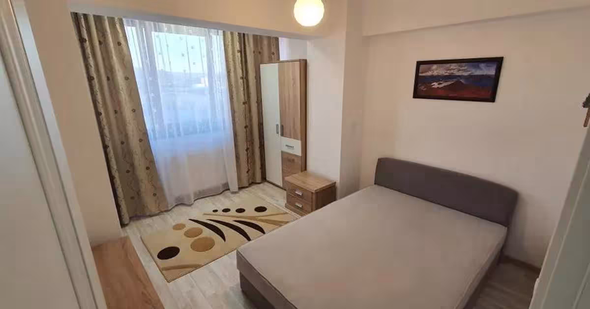 Apartament decomandat cu 3 camere în zona Tudor Vladimirescu, Iași