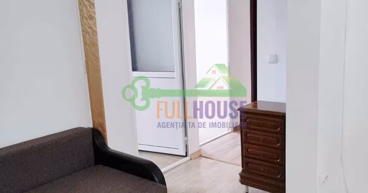 Apartament semidecomandat cu 3 camere în zona Ultracentral, Iași