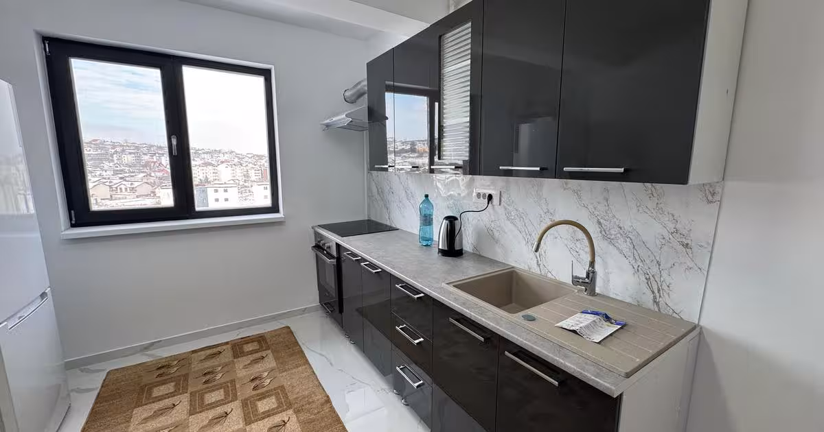 Apartament semidecomandat cu 2 camere în zona Vișani, Iași