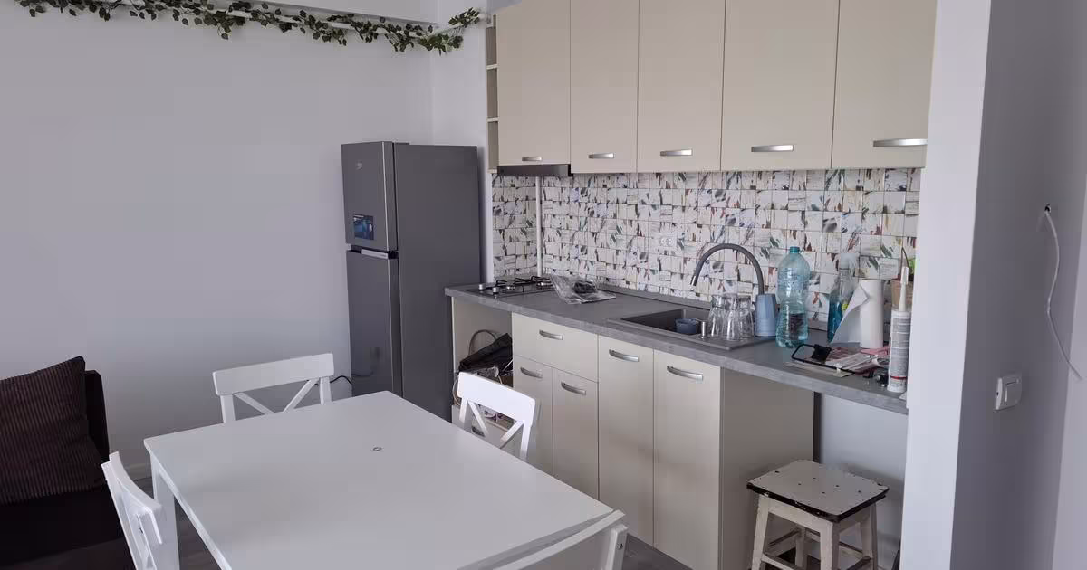 Apartament semidecomandat cu 2 camere în Mamaia-Sat