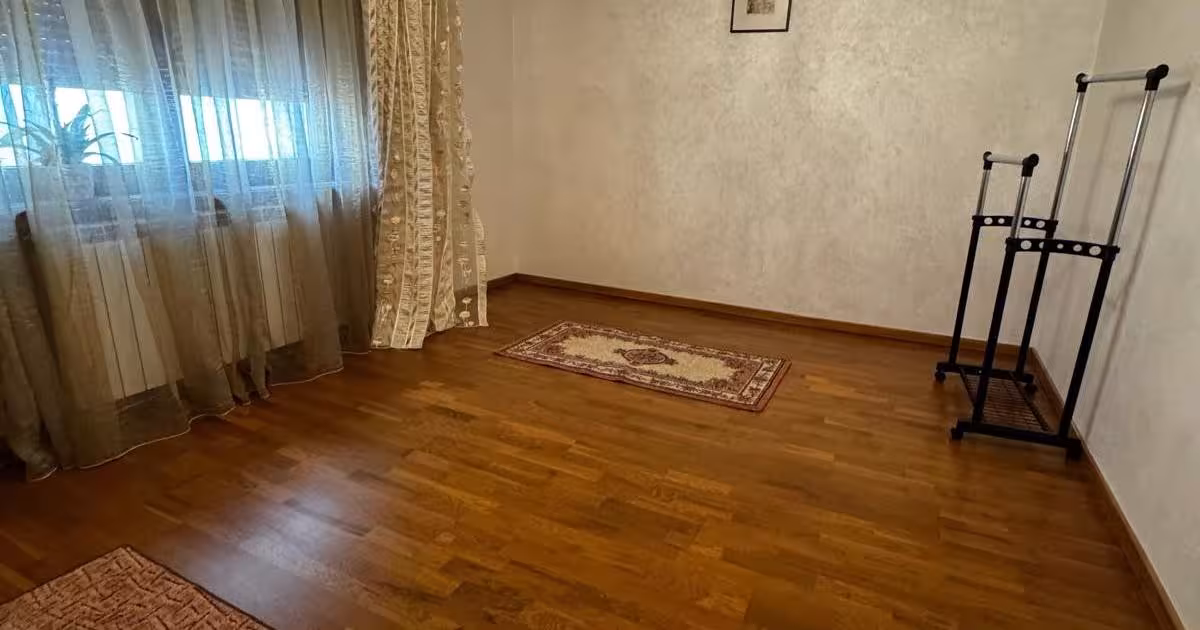 Apartament decomandat cu 2 camere în zona Precista, Piatra-Neamț