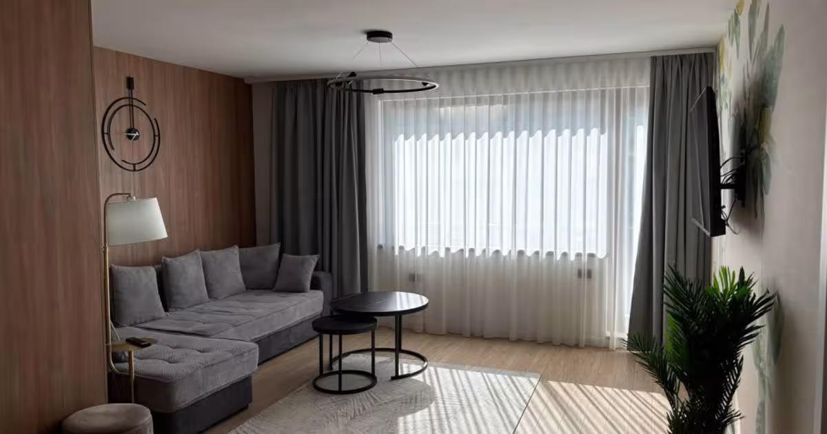 Apartament decomandat cu 2 camere în Poiana Brașov