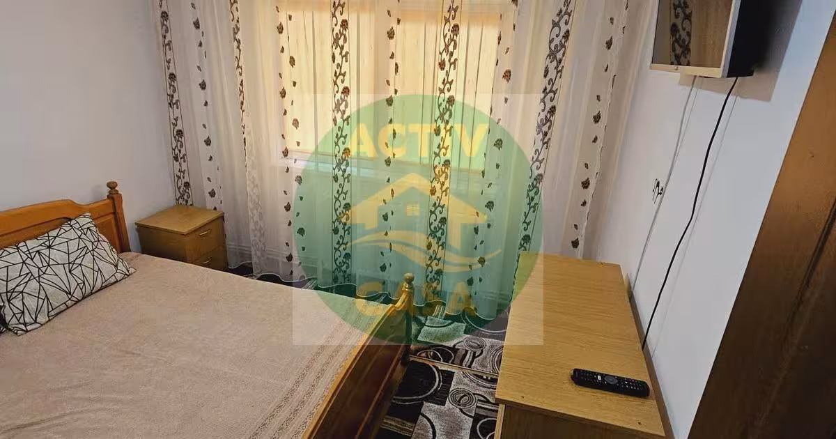 Apartament decomandat cu 2 camere în zona Central, Roman preț 1.500 RON + TVA / lună