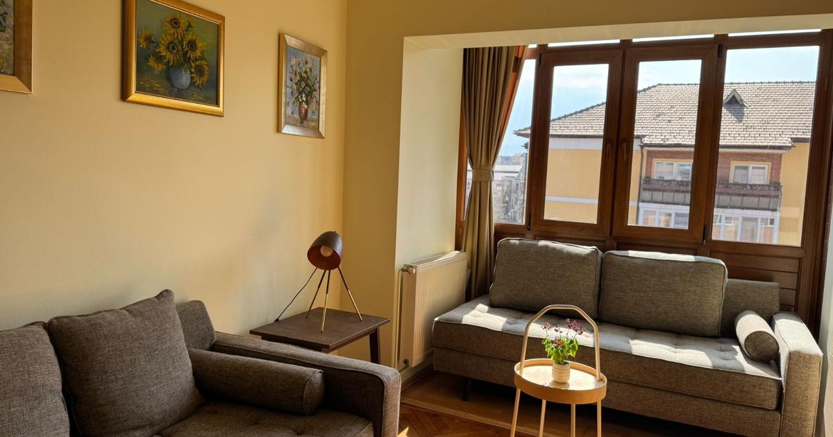 Apartament 3 camere decomandat - LUX - zona Scoala de Inot