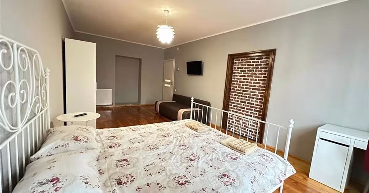 Apartament decomandat cu 3 camere în zona Orașul de Jos, Sibiu