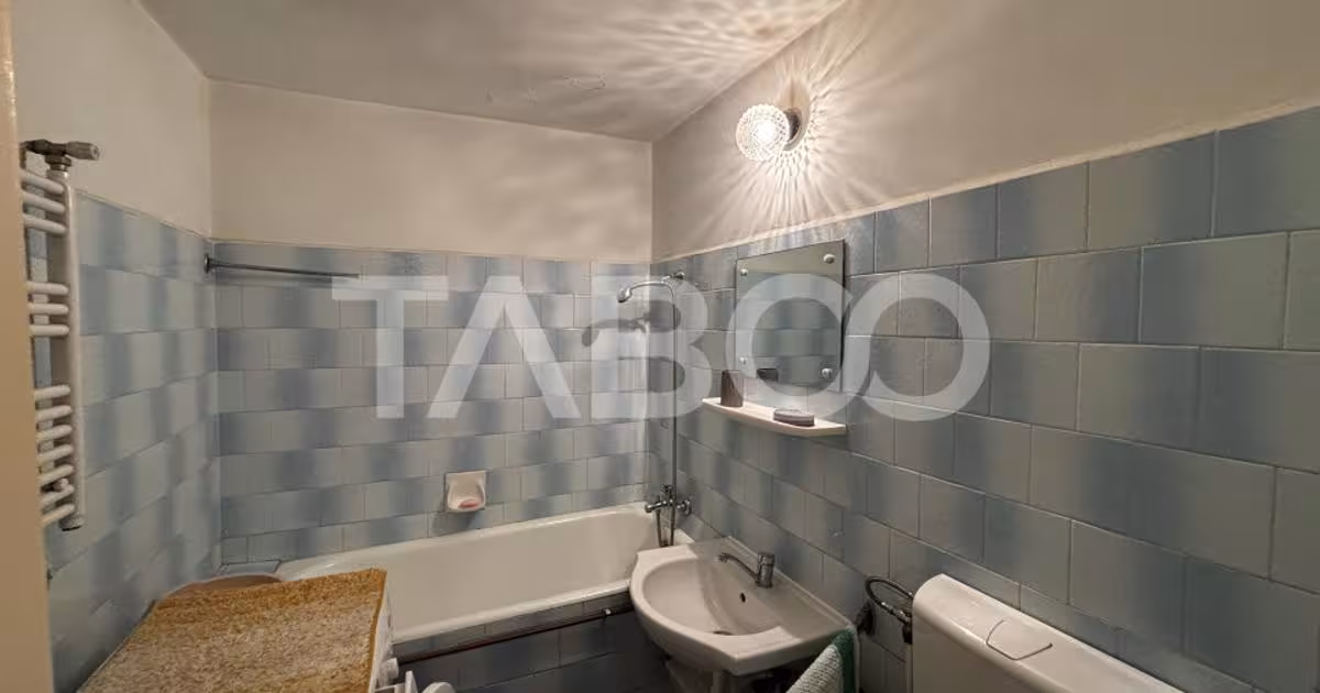 Apartament decomandat cu 3 camere în zona Ștrand, Sibiu