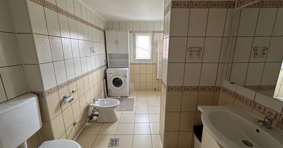 Apartament decomandat cu 4 camere în zona Sub Arini, Sibiu