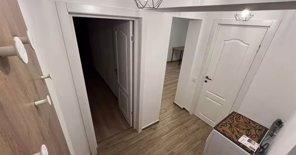 Apartament semidecomandat cu 3 camere în zona Tineretului, Sibiu