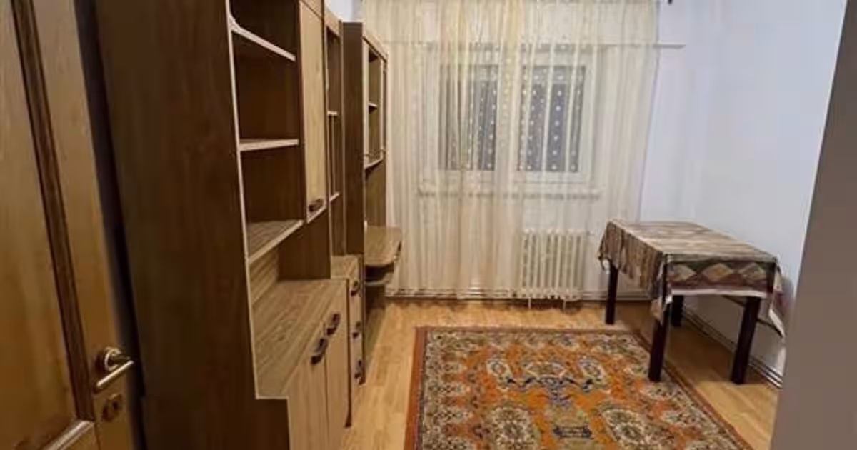 Apartament decomandat cu 4 camere în zona Vasile Aaron, Sibiu
