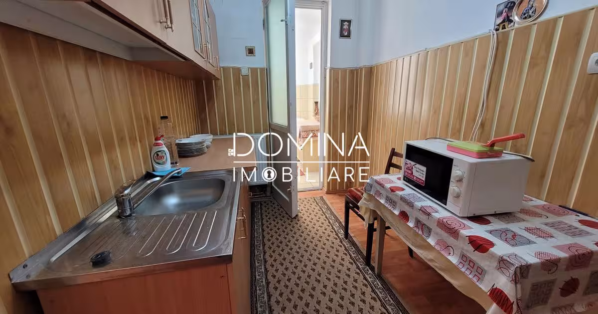 Apartament semidecomandat cu 2 camere în zona Central, Târgu Jiu