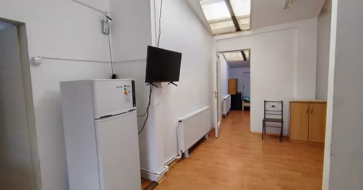 Apartament decomandat cu 6 camere în zona Brâncoveanu, Timișoara