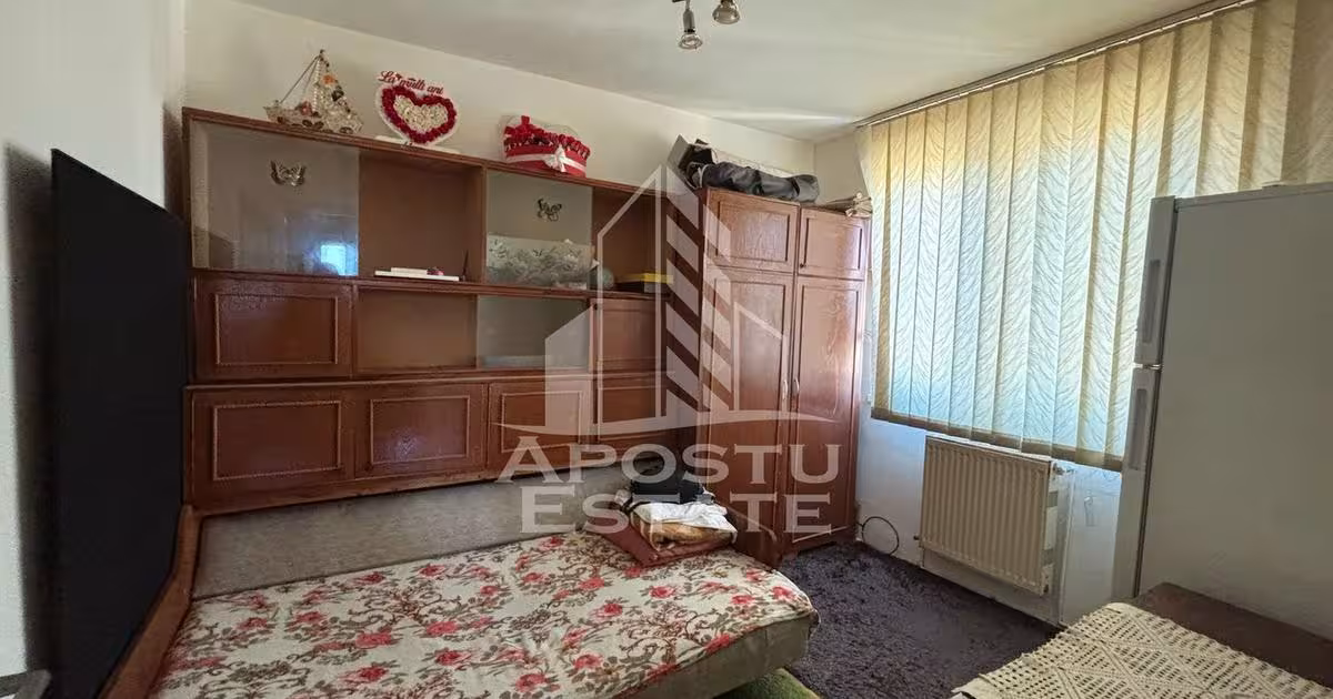 Apartament decomandat cu 3 camere în zona Dâmbovița, Timișoara