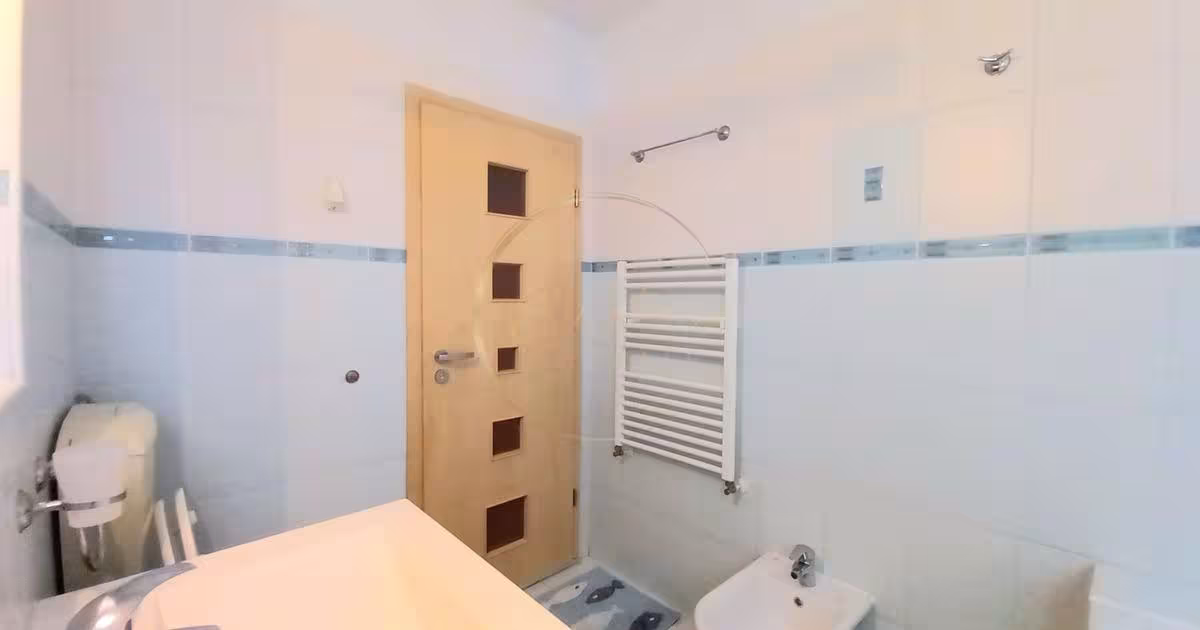 Apartament semidecomandat cu 4 camere în zona Lipovei, Timișoara