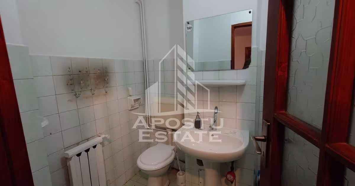 Apartament decomandat cu 3 camere în zona Lunei, Timișoara