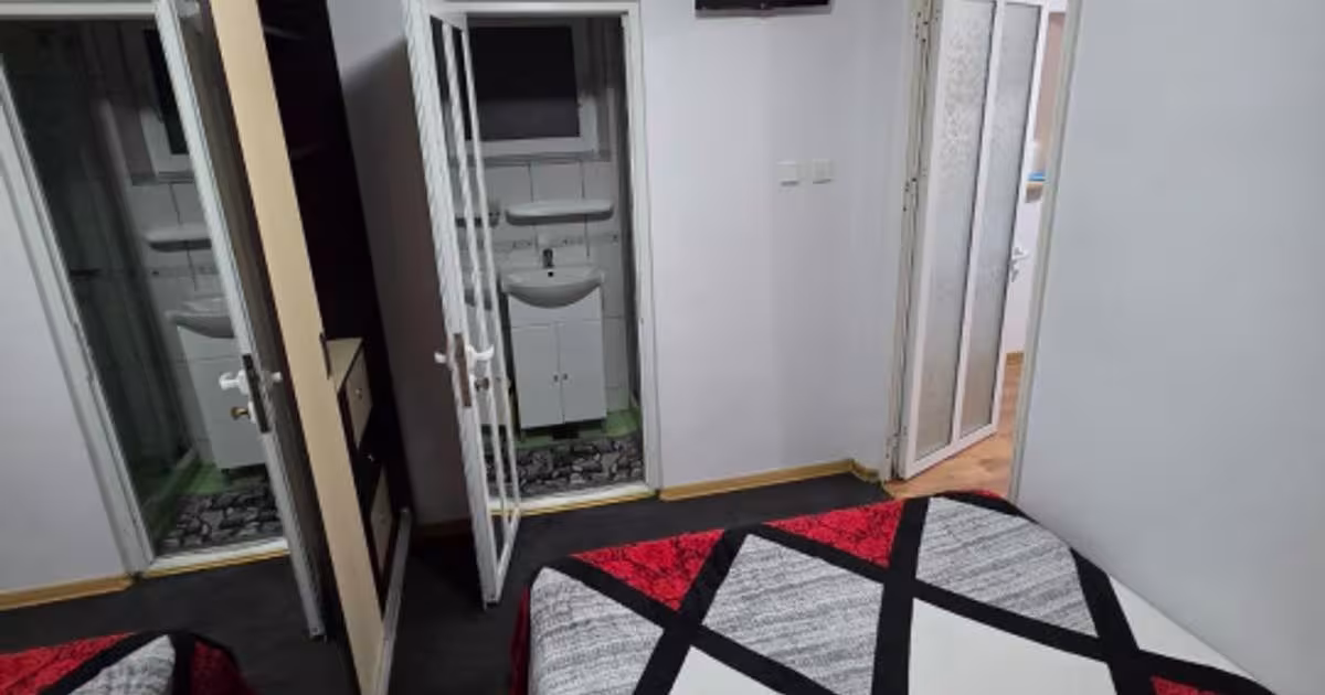 Apartament nedecomandat cu 2 camere în zona 23 August, Tulcea