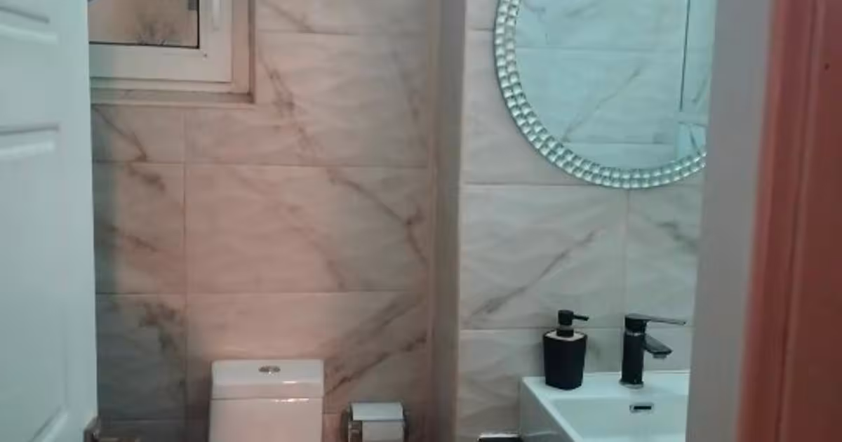 Apartament decomandat cu 2 camere în zona 1 Mai, Alexandria