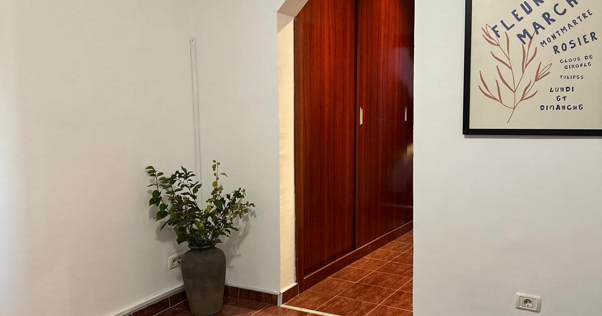 Apartament decomandat cu 3 camere în zona Aurel Vlaicu, Arad