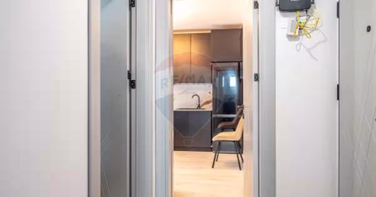 Apartament decomandat cu 2 camere în zona Zamora, Bușteni
