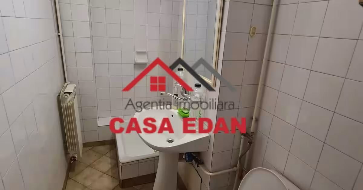 Apartament decomandat cu 4 camere în Câmpina