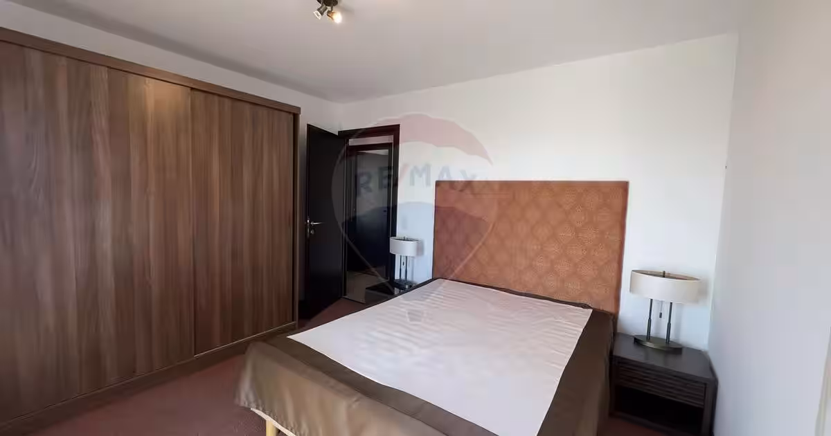DE VANZARE Apartament 4 camere 126 mp piscina OTOPENI/PETRESTI