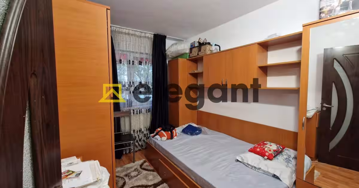 Apartament semidecomandat cu 4 camere în zona Craiovița Nouă, Craiova