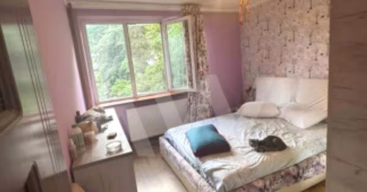 Apartament semidecomandat cu 2 camere în zona Siloz, Craiova