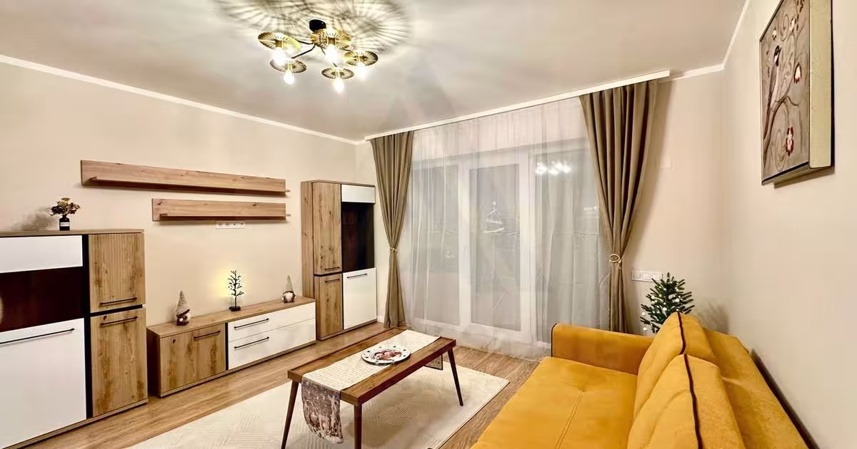 Apartament decomandat cu 2 camere în Cristian