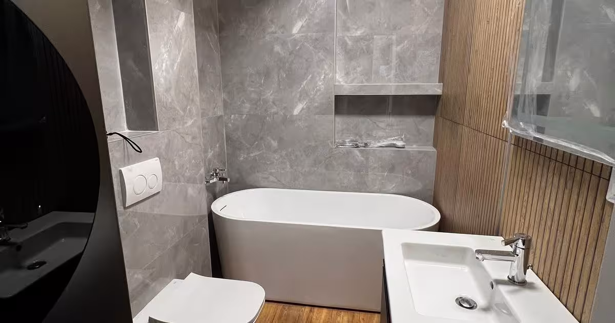 Apartament decomandat cu 4 camere în zona Nord, Focșani