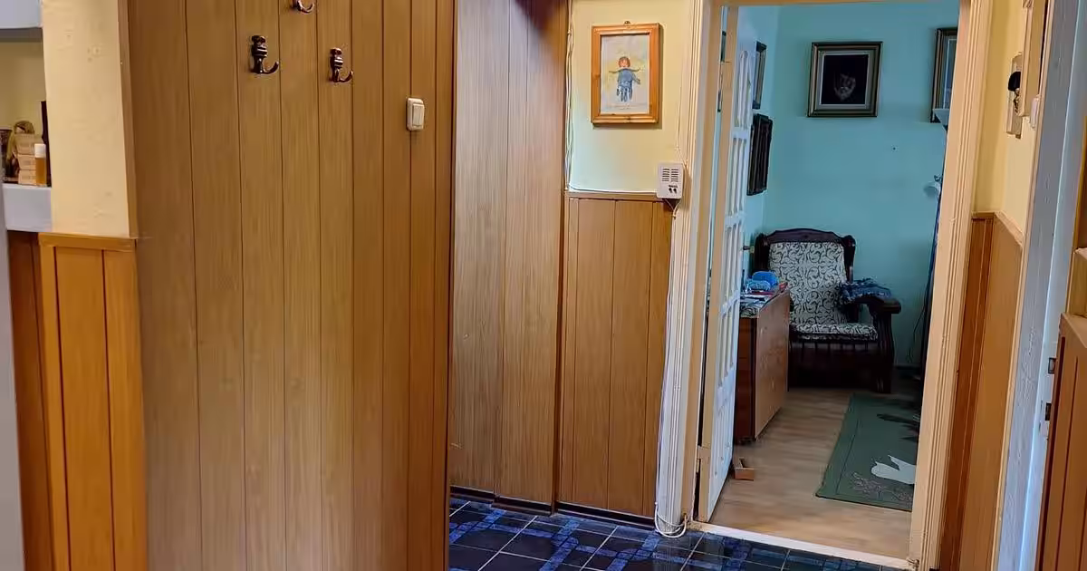 Apartament 4 camere, parter, b-dul Dunarea Micro 21