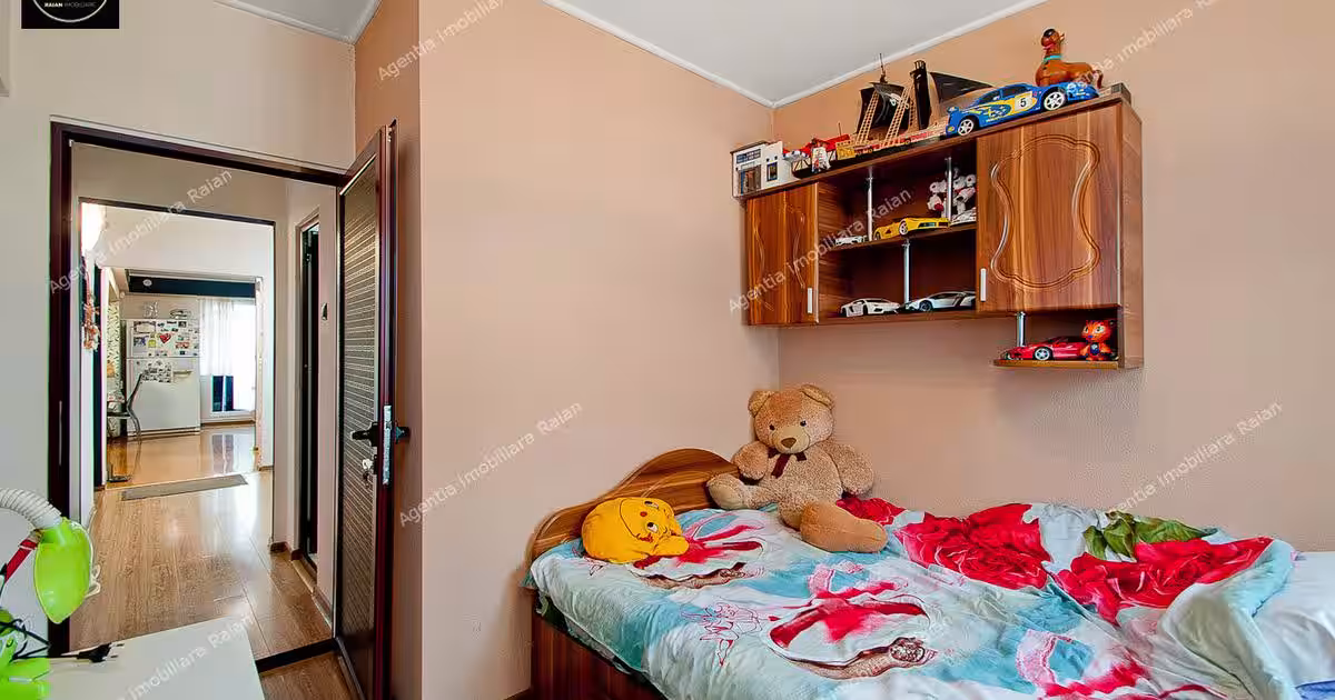 Vanzare apartament 3 camere dec in Galati, Sid-Vest, sup.76 mp, etaj 1, mobilat