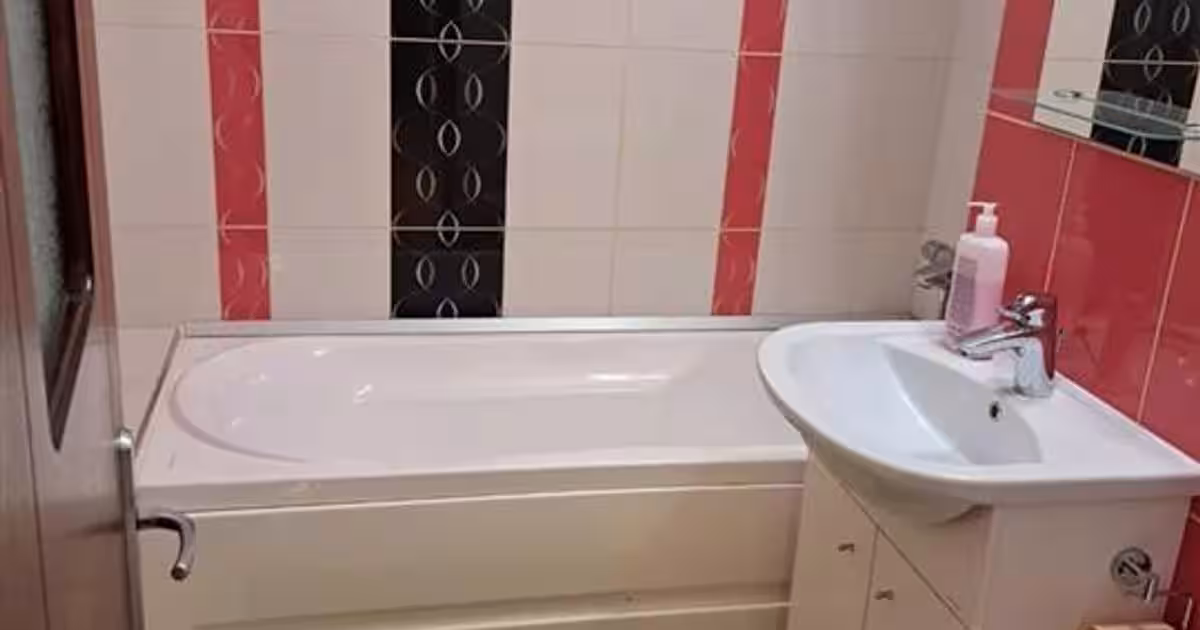 Apartament cu 3 camere decomandat - Zona Carrefour Felicia - Etaj 2 !