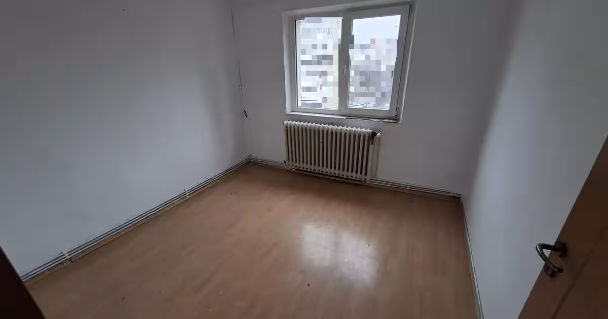 Apartament semidecomandat cu 2 camere în zona Canta, Iași