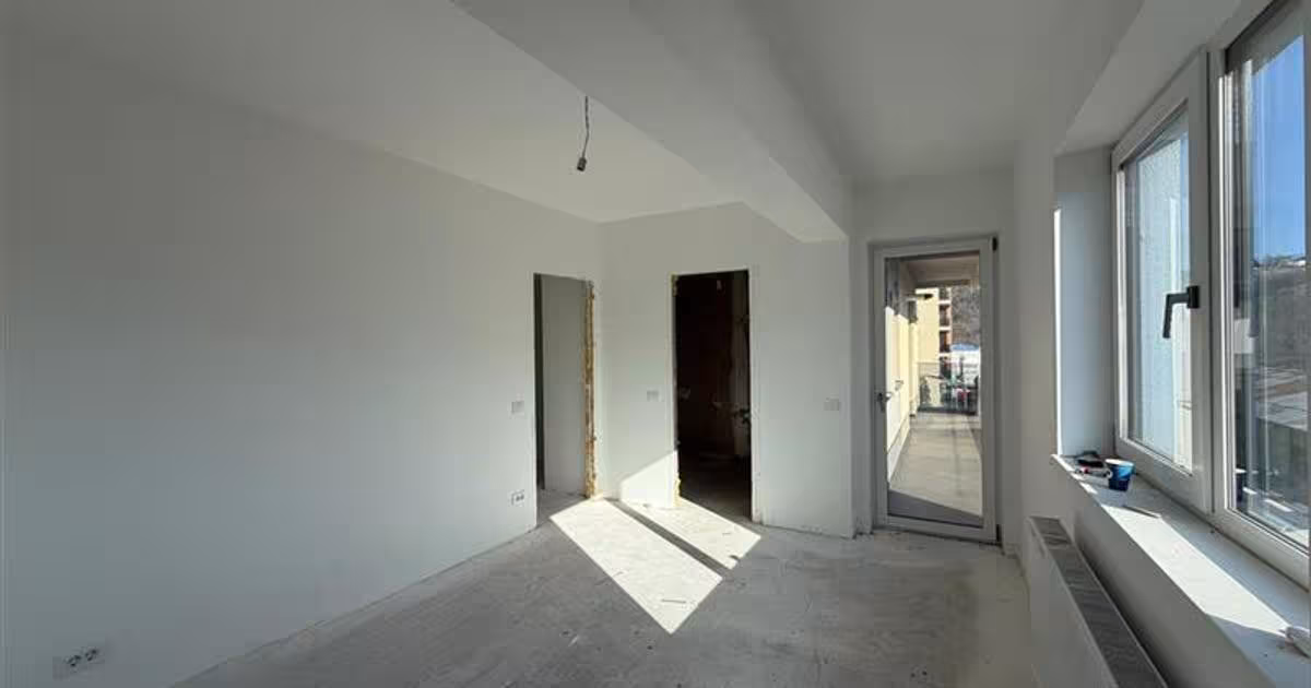 Apartament decomandat cu 3 camere în zona Frumoasa, Iași