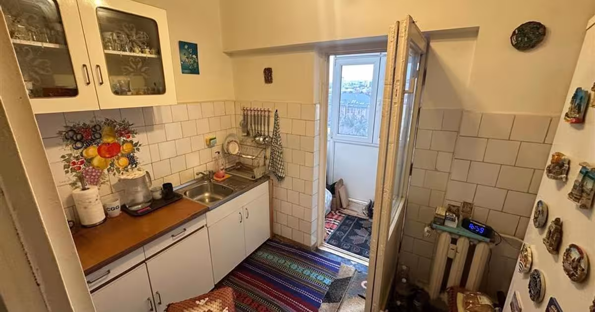 Apartament decomandat cu 3 camere în zona Ultracentral, Iași