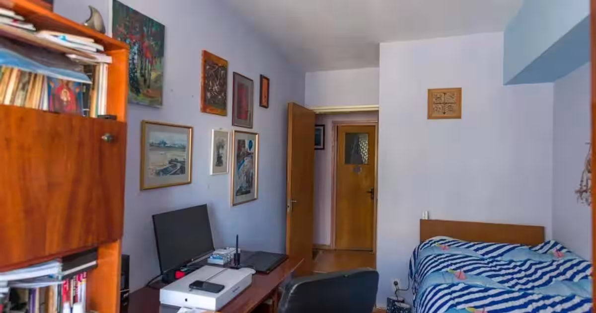 Apartament decomandat cu 4 camere în zona Ultracentral, Iași